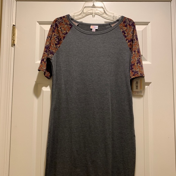 LuLaRoe Julia - Picture 1 of 6